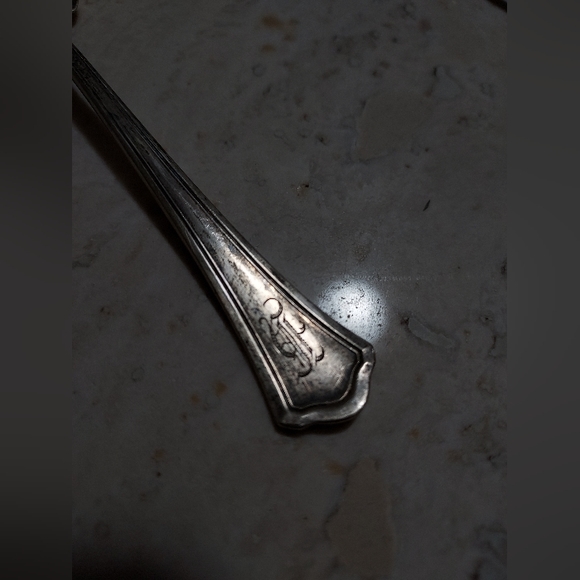 R. Wallace & Sons 1890'S RARE Sterling Meat Fork! - Picture 3 of 7